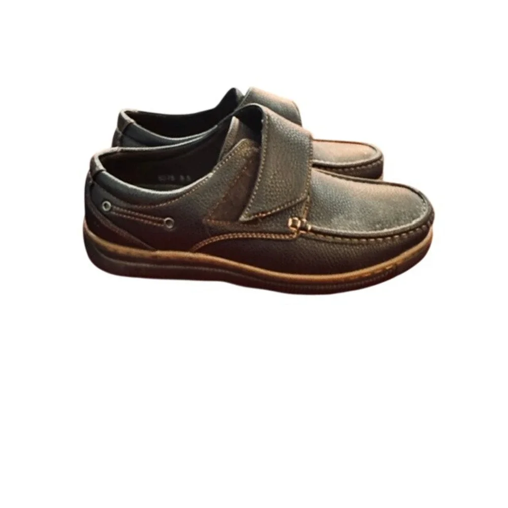 Treasure Island‎ Casuals Loafers Brown Pebbled Hook and Loop Shoes Size 9.5